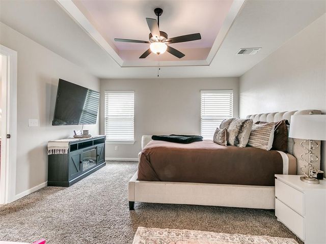 10808 NW 8th Street, Yukon, OK 73099