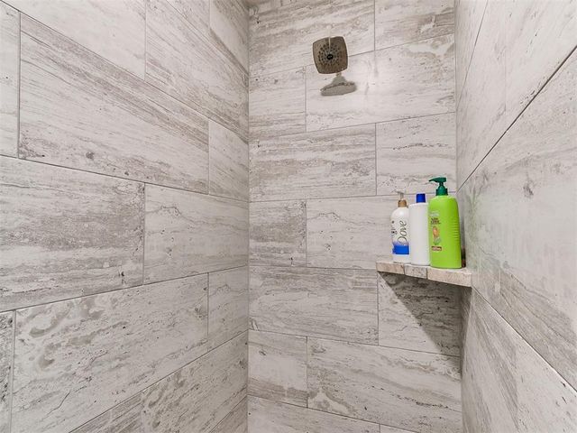 10808 NW 8th Street, Yukon, OK 73099