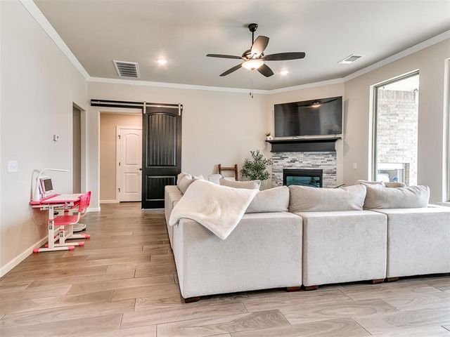 10808 NW 8th Street, Yukon, OK 73099