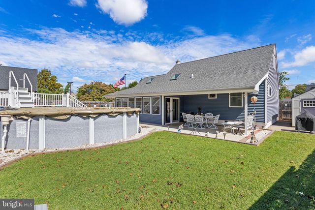 9 ABBEY PL, Hamilton, NJ 08610