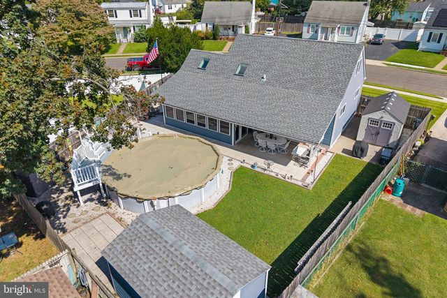 9 ABBEY PL, Hamilton, NJ 08610