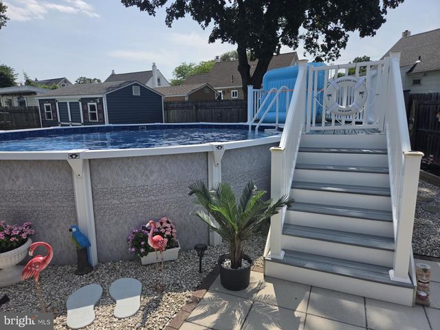 9 ABBEY PL, Hamilton, NJ 08610