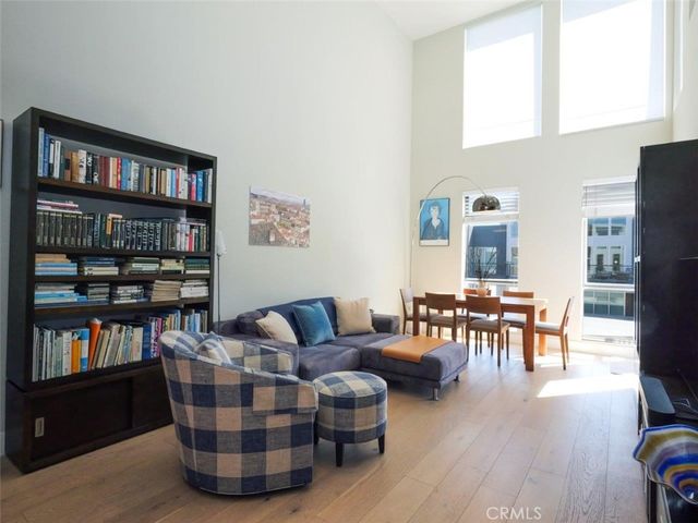 1920 S Pacific Coast 304, Redondo Beach, CA 90277