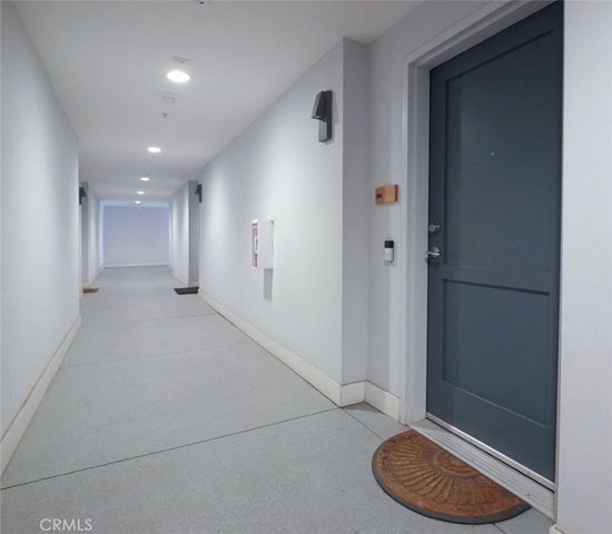 1920 S Pacific Coast 304, Redondo Beach, CA 90277
