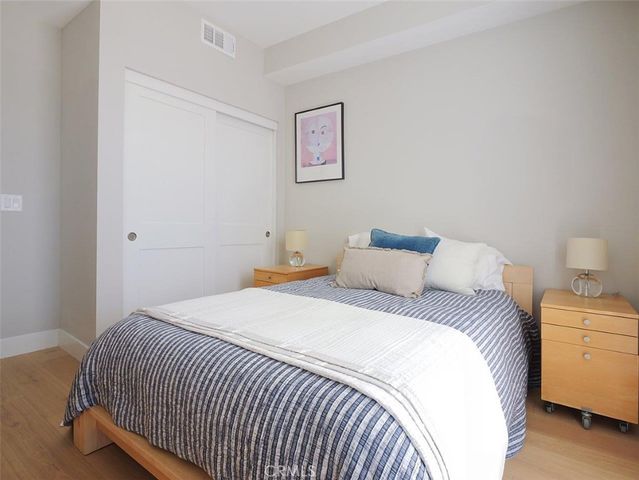 1920 S Pacific Coast 304, Redondo Beach, CA 90277