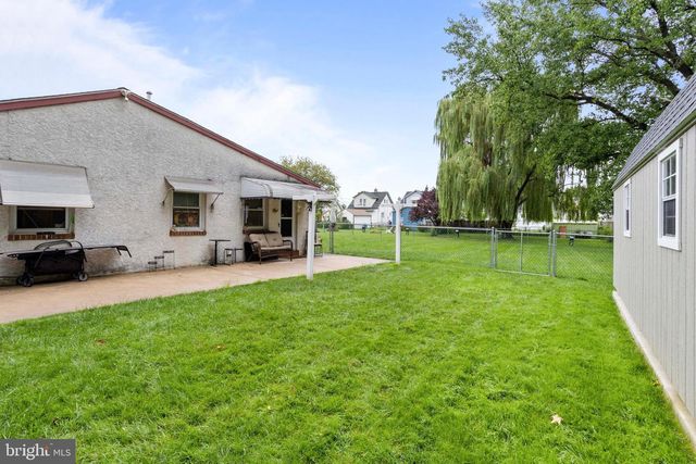 1121 SCOTT AVE, Upper Chichester, PA 19061