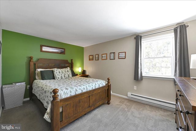 1030 STELLAR DR, Mount Joy, PA 17552