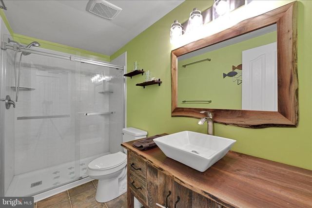 1030 STELLAR DR, Mount Joy, PA 17552