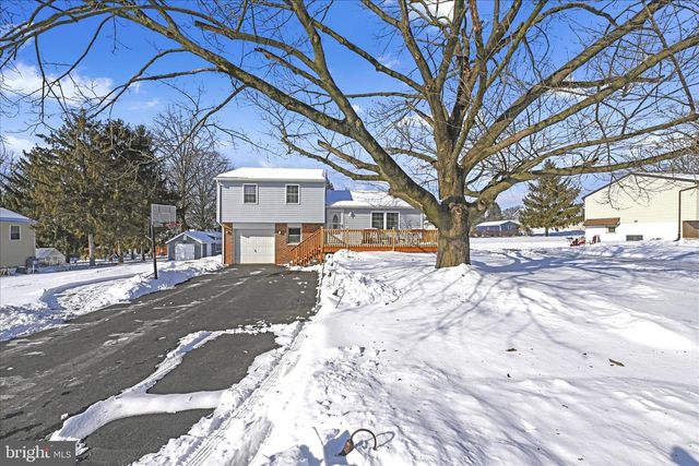 1030 STELLAR DR, Mount Joy, PA 17552