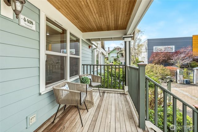 4418 Eastern Avenue N, Seattle, WA 98103