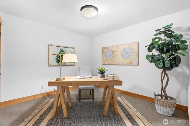 4418 Eastern Avenue N, Seattle, WA 98103