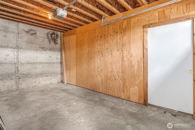 4418 Eastern Avenue N, Seattle, WA 98103