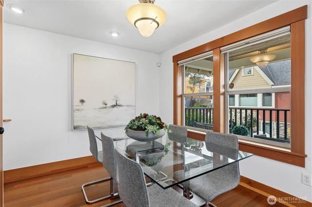 4418 Eastern Avenue N, Seattle, WA 98103