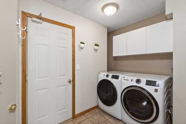 14715 39th Avenue N, Plymouth, MN 55446