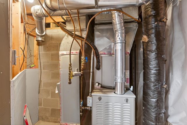 14715 39th Avenue N, Plymouth, MN 55446