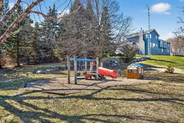 14715 39th Avenue N, Plymouth, MN 55446