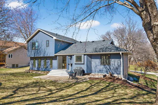 14715 39th Avenue N, Plymouth, MN 55446