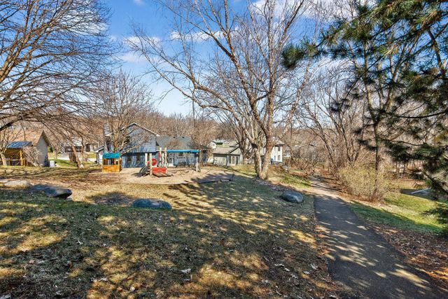 14715 39th Avenue N, Plymouth, MN 55446