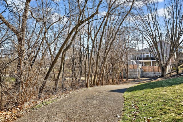 14715 39th Avenue N, Plymouth, MN 55446