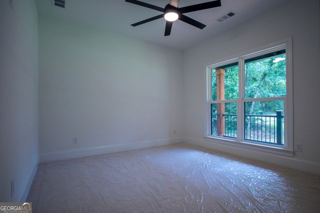 185 Country Lake Drive, Mcdonough, GA 30252