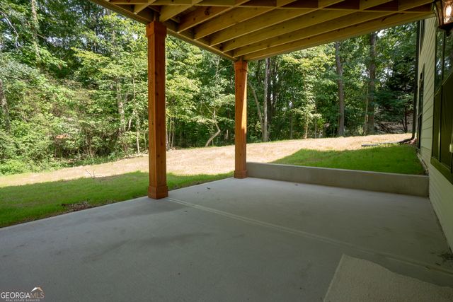 185 Country Lake Drive, Mcdonough, GA 30252
