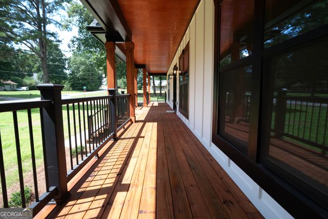 185 Country Lake Drive, Mcdonough, GA 30252