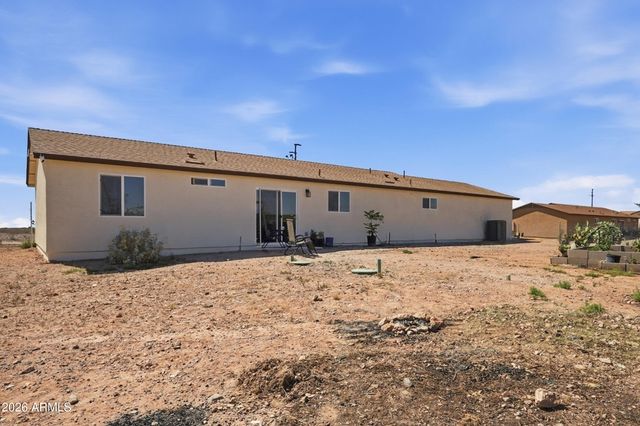 37636 W MINNEZONA Avenue, Tonopah, AZ 85354