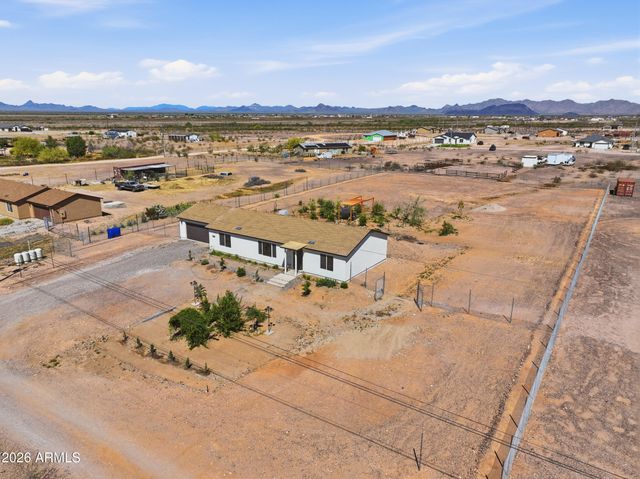 37636 W MINNEZONA Avenue, Tonopah, AZ 85354