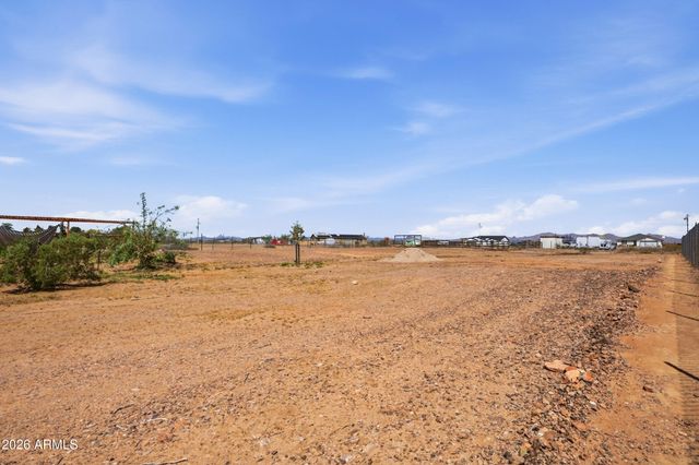 37636 W MINNEZONA Avenue, Tonopah, AZ 85354