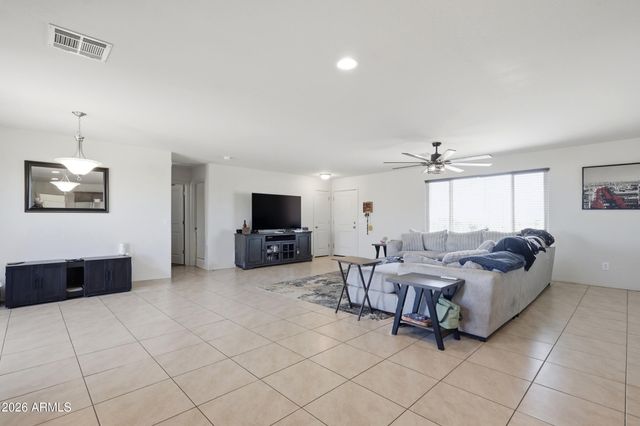 37636 W MINNEZONA Avenue, Tonopah, AZ 85354