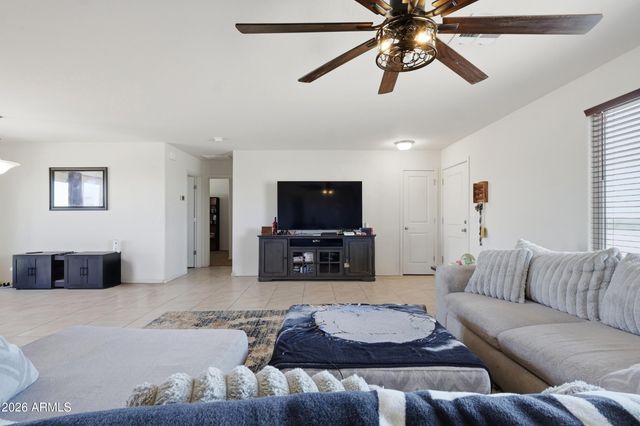 37636 W MINNEZONA Avenue, Tonopah, AZ 85354