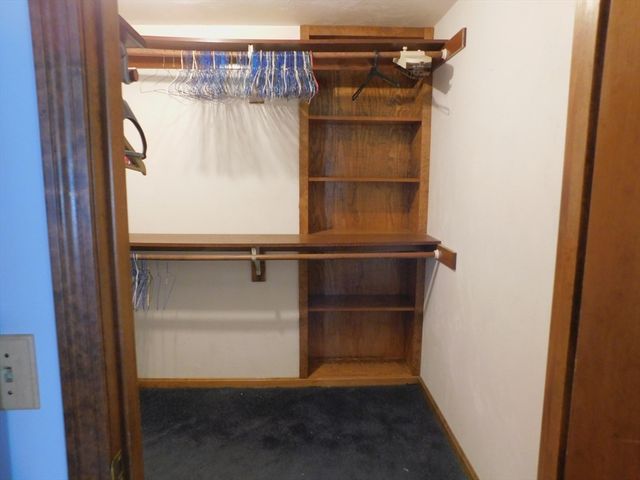 621 Marshall St, Holliston, MA 01746