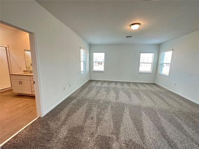 2262 HUNTSMAN RIDGE ROAD, Minneola, FL 34715