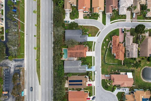 10056 Lexington Circle N, Boynton Beach, FL 33436