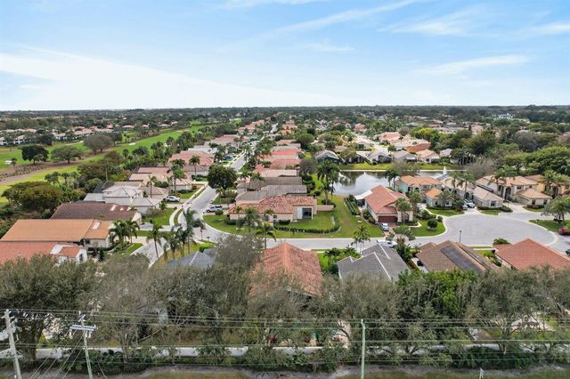 10056 Lexington Circle N, Boynton Beach, FL 33436