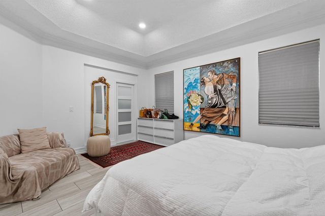 10056 Lexington Circle N, Boynton Beach, FL 33436