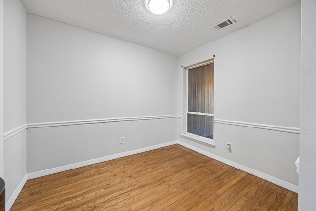 9149 Emberglow Lane, Dallas, TX 75243