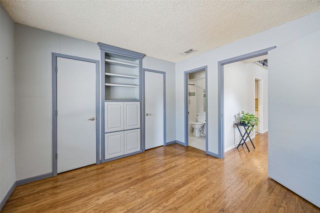 9149 Emberglow Lane, Dallas, TX 75243