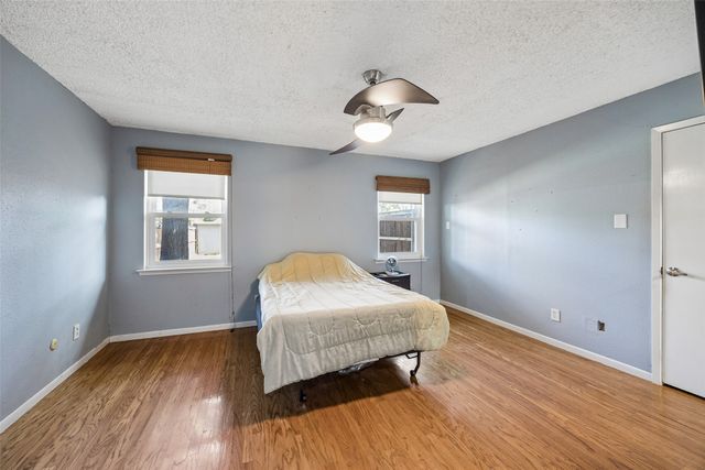 9149 Emberglow Lane, Dallas, TX 75243