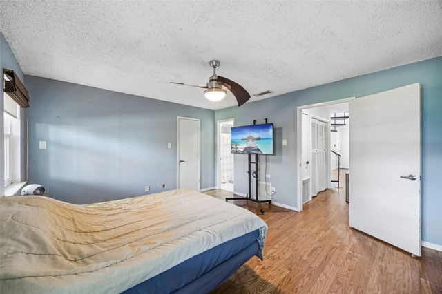 9149 Emberglow Lane, Dallas, TX 75243