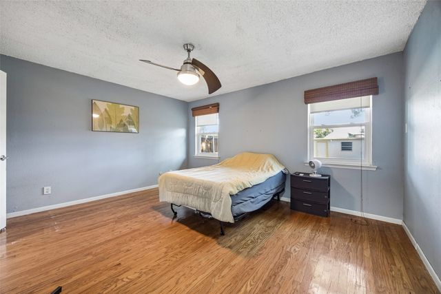 9149 Emberglow Lane, Dallas, TX 75243