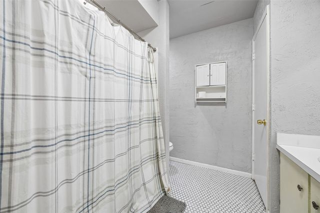 9149 Emberglow Lane, Dallas, TX 75243