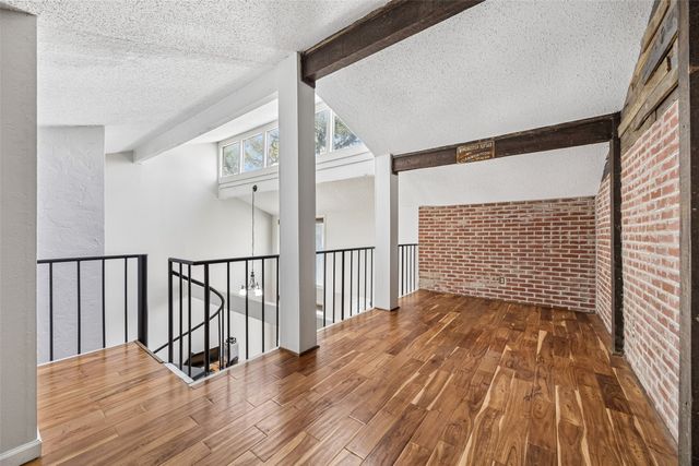 9149 Emberglow Lane, Dallas, TX 75243