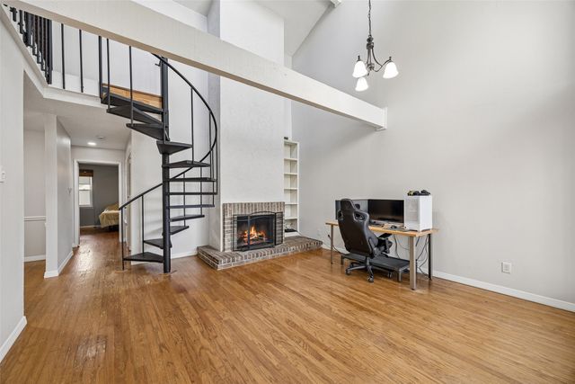 9149 Emberglow Lane, Dallas, TX 75243
