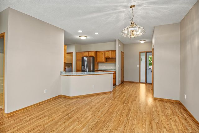 15141 Cimarron Avenue, Rosemount, MN 55068