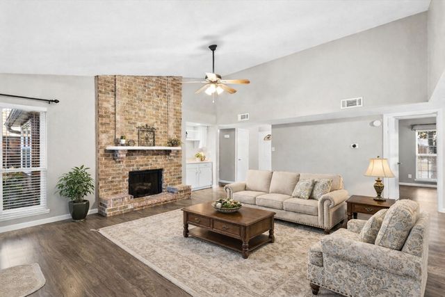 1311 Creekwood Court, Allen, TX 75002