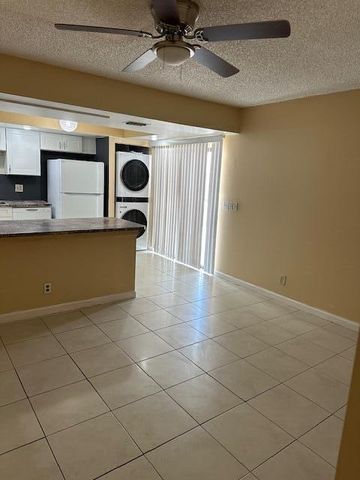 11983 Shakerwood Lane, Wellington, FL 33414