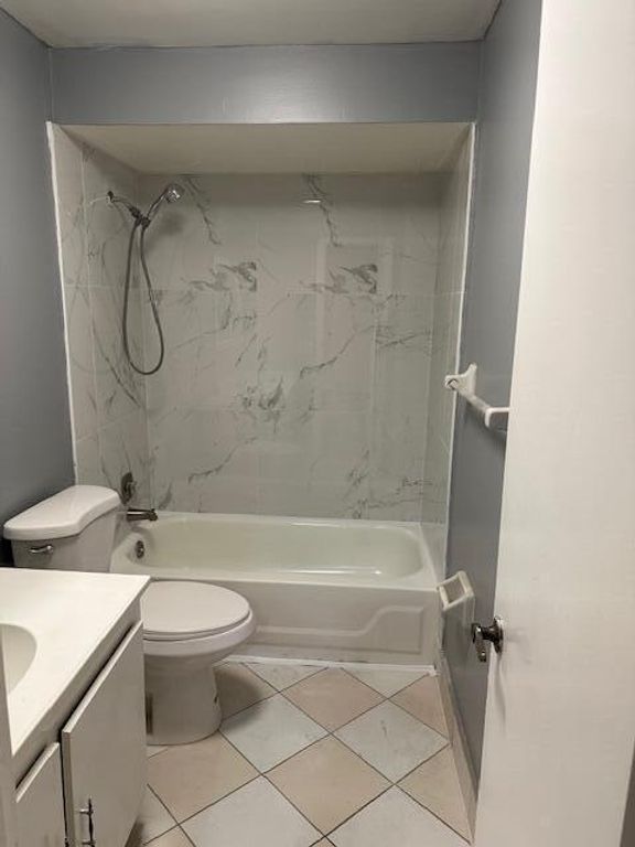 Image 16 of property listing at 11983 Shakerwood Lane, Wellington, FL 33414