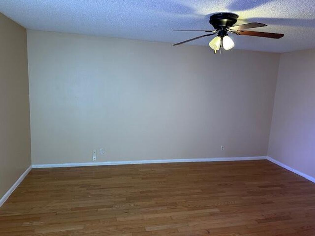 Image 2 of property listing at 11983 Shakerwood Lane, Wellington, FL 33414