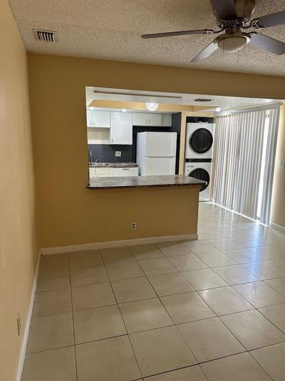 Image 26 of property listing at 11983 Shakerwood Lane, Wellington, FL 33414